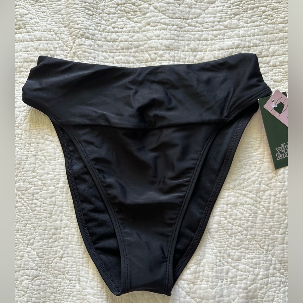 SOLD Wild fable bikini bottoms